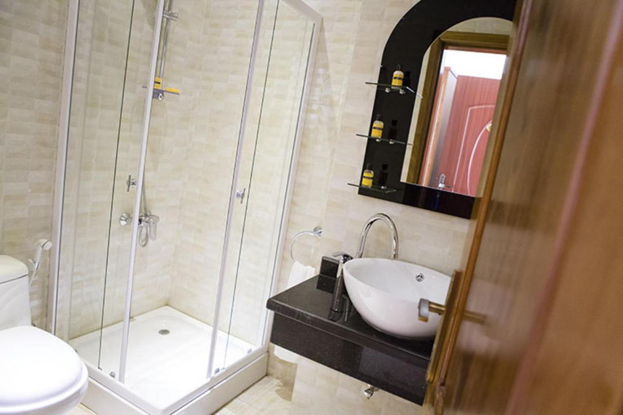 Hotel Bella Riva Kinshasa Extérieur photo